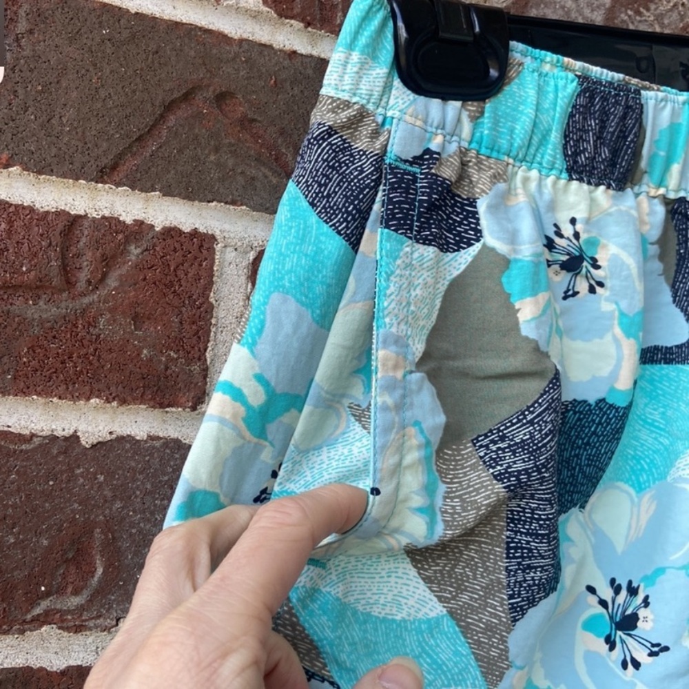 Patagonia Barely Baggies - Small - Picture 3 of 7